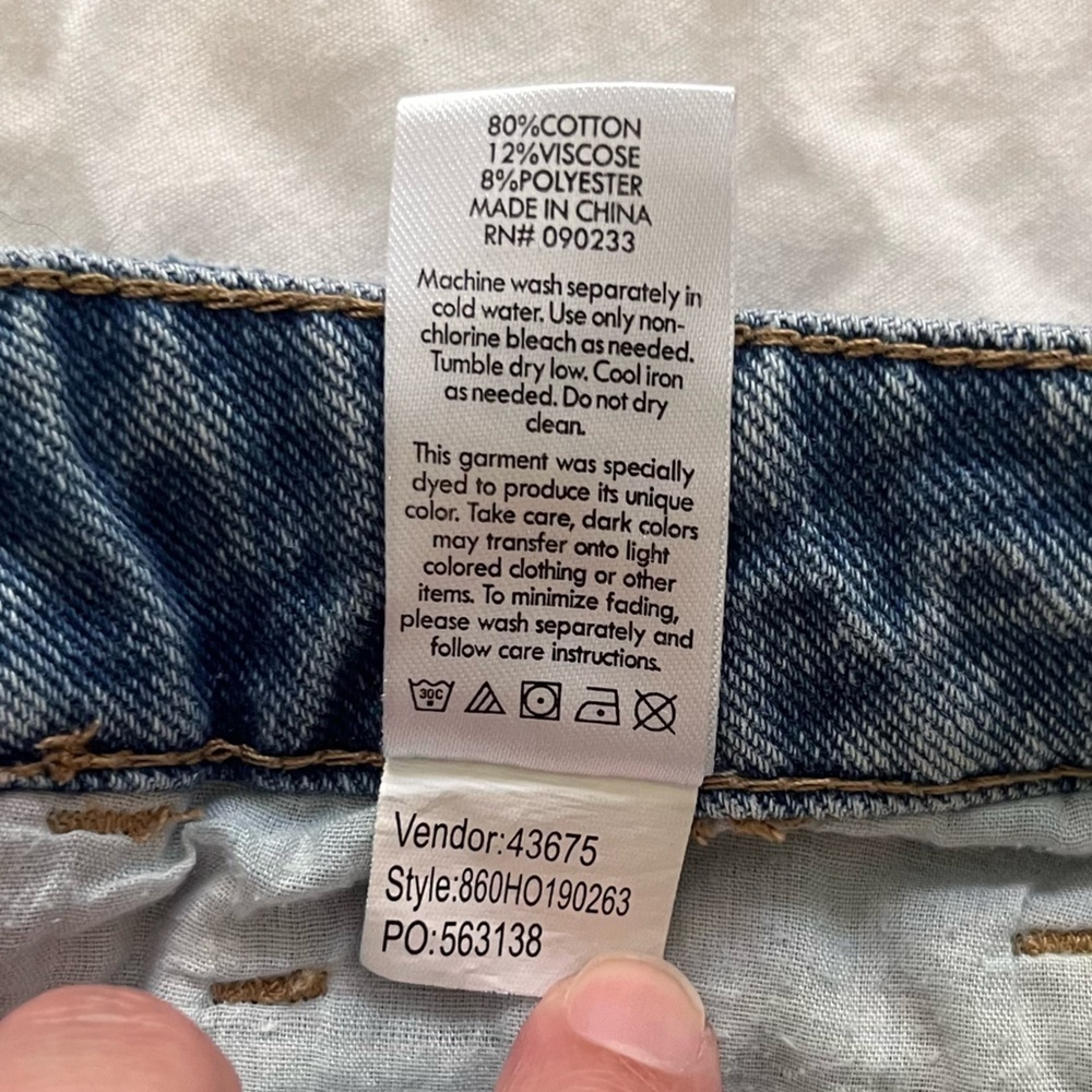 PacSun Mom Jeans Medium Wash Women’s Size 30 - Picture 11 of 16